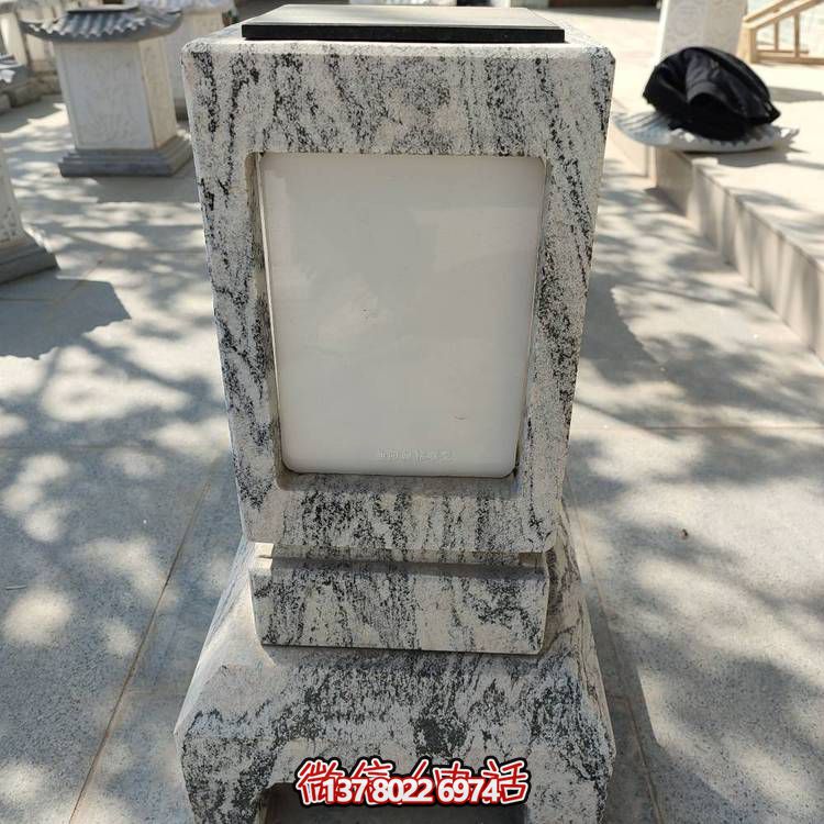 新中式花崗巖太陽能石燈，讓你的庭院更加精致