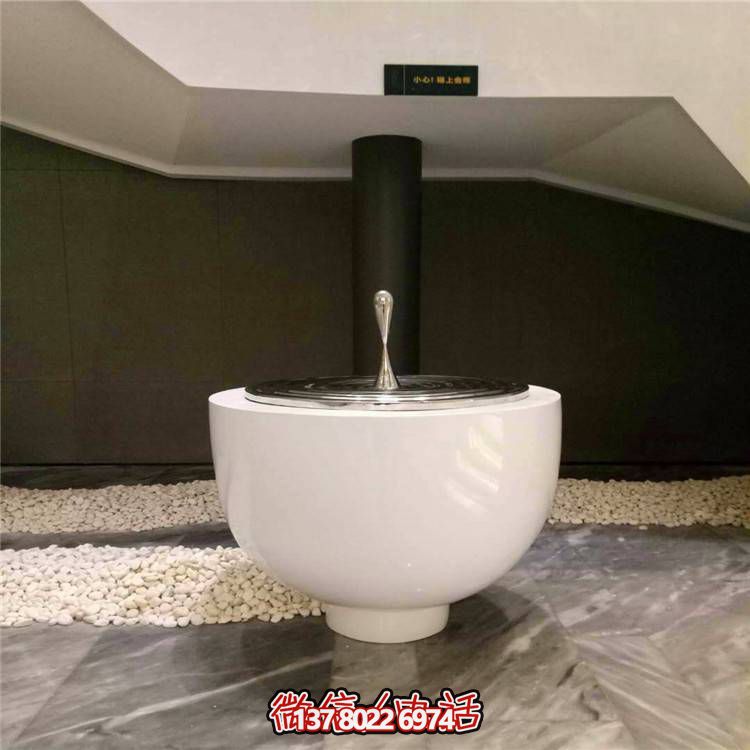 不銹鋼水滴圓盤(pán)雕塑，玻璃鋼景觀裝飾