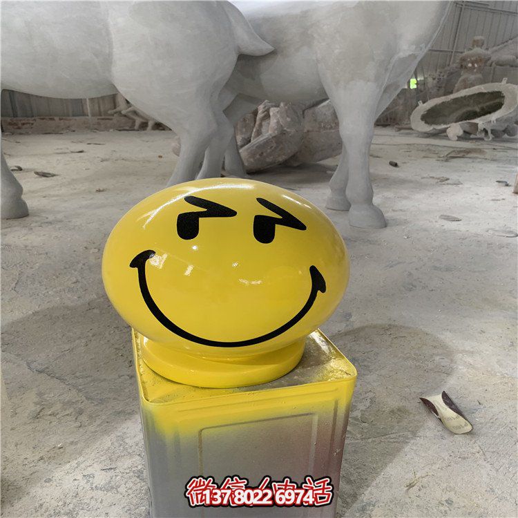 全新玻璃鋼游樂場，彩繪公仔、卡通雕塑，讓您的游樂體驗更加豐富多彩