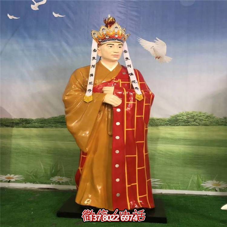 玻璃鋼雕塑唐僧人物，給公園戶外景觀增色