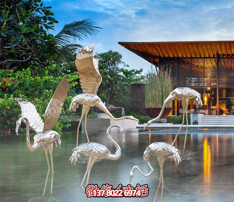 不銹鋼火烈鳥(niǎo)雕塑，游樂(lè)園擺放鏡面裝點(diǎn)