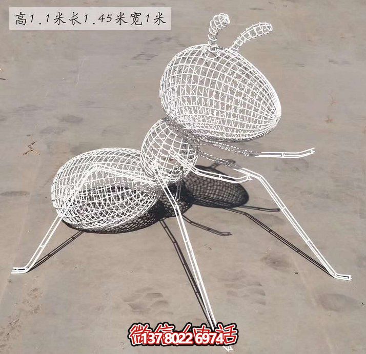 不銹鋼網(wǎng)格照明螞蟻雕塑，點亮大型園林景觀