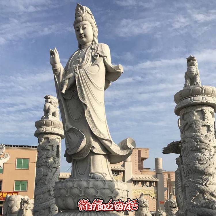 滴水觀音大型雕塑，欣賞美麗的戶外景點(diǎn)