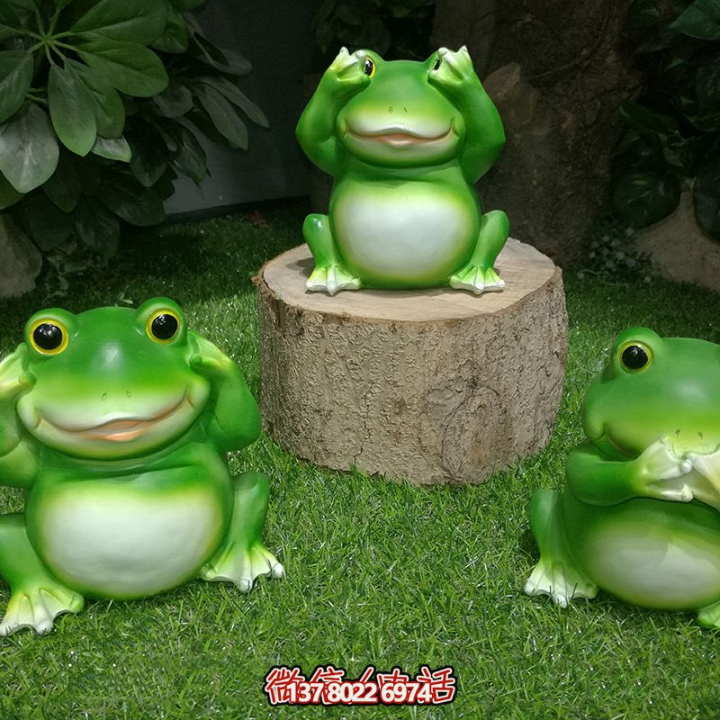 海邊玻璃鋼青蛙雕塑，個性十足