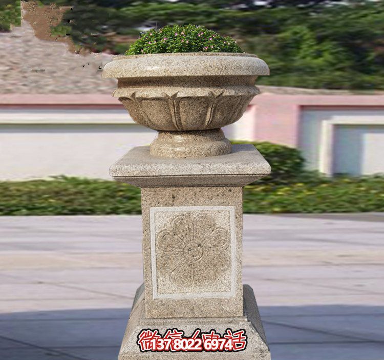 精美石雕花缽，添彰歐式庭院裝飾