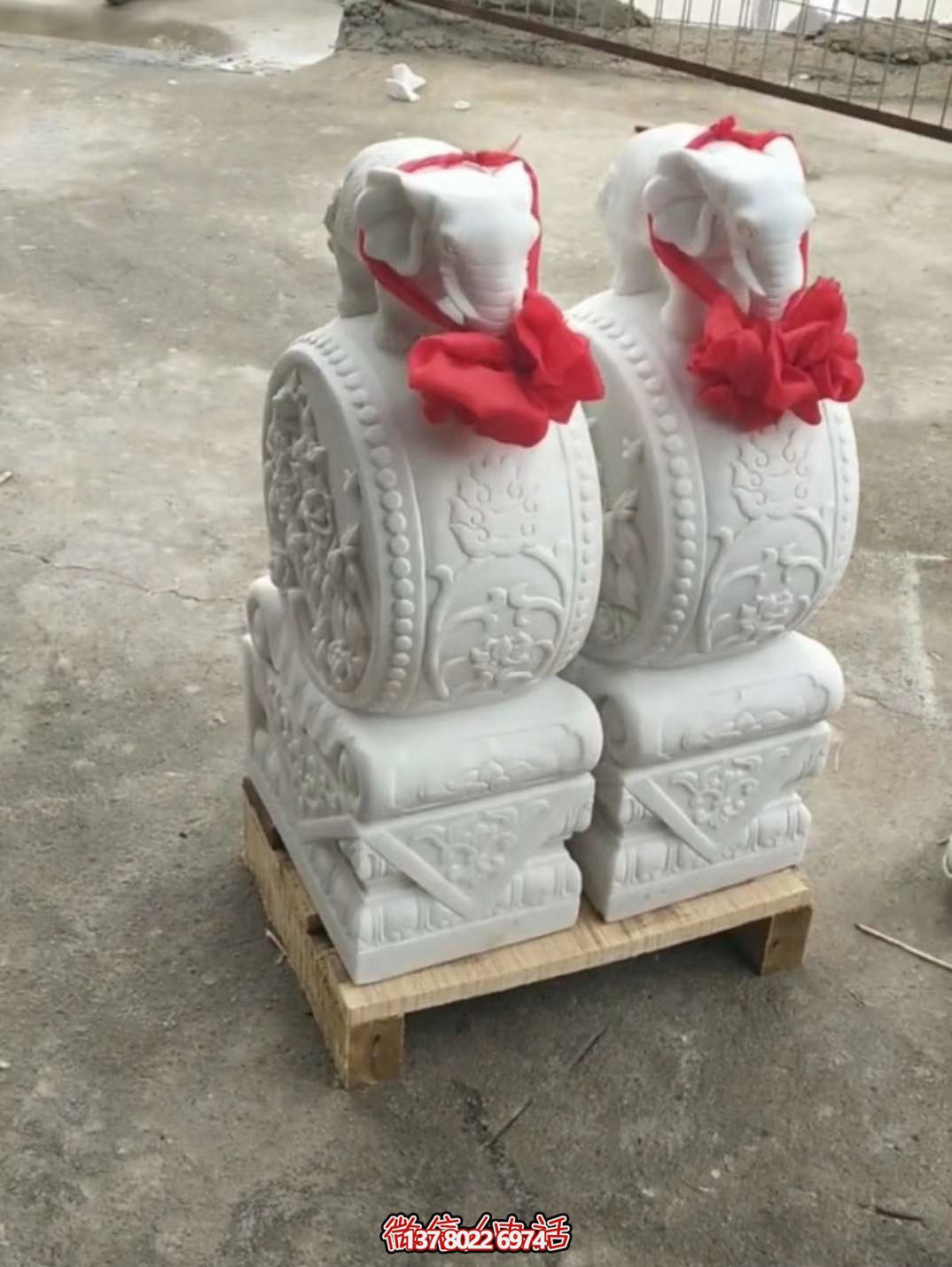 漢白玉吉祥小象雕塑，石門(mén)口擺放門(mén)墩