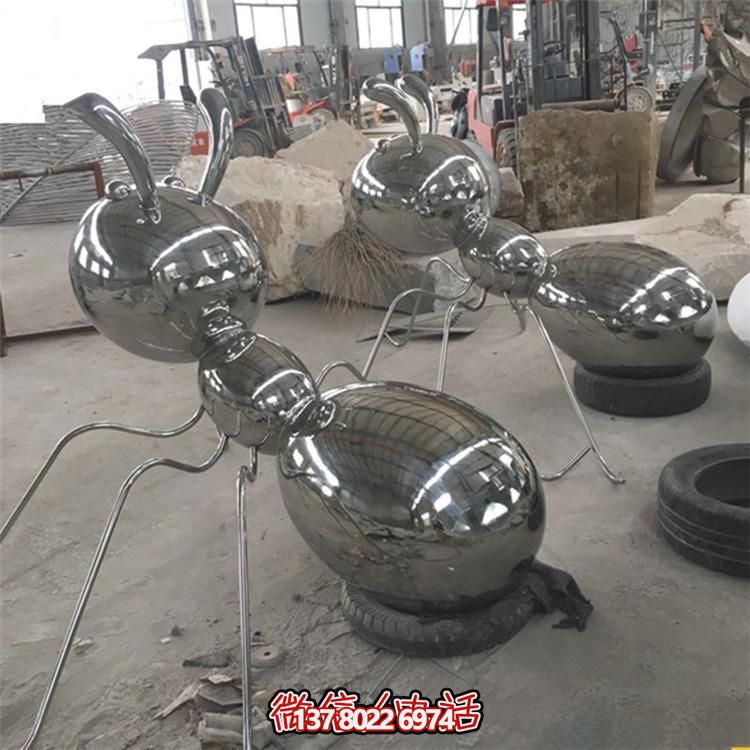 不銹鋼動(dòng)物雕塑，點(diǎn)綴公園景觀