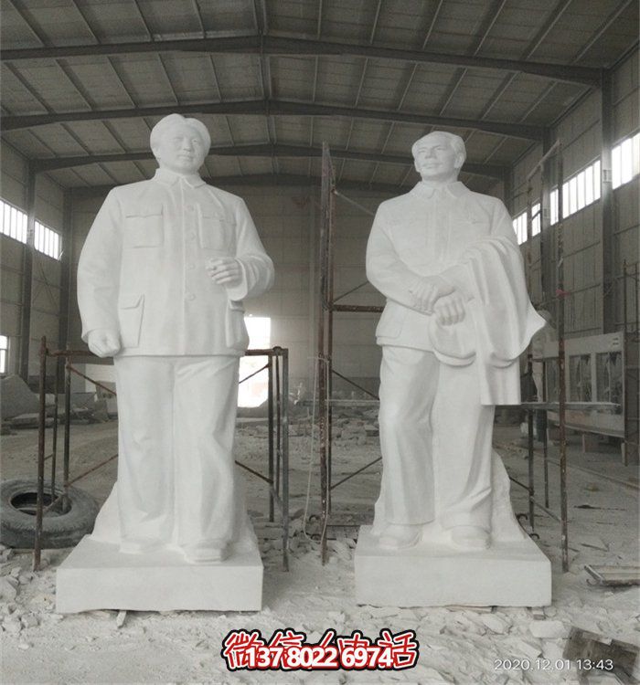 毛澤東偉人雕像，大型漢白玉雕刻，適宜于廣場(chǎng)等場(chǎng)所