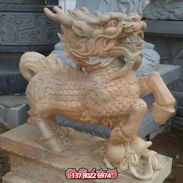 漢白玉獅子瑞獸石雕，給您的企業(yè)門前帶來吉祥福氣