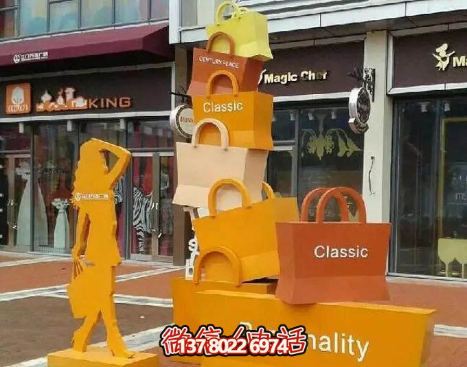 不銹鋼購物袋雕塑，讓您的商業(yè)街路邊擺放更具藝術(shù)感