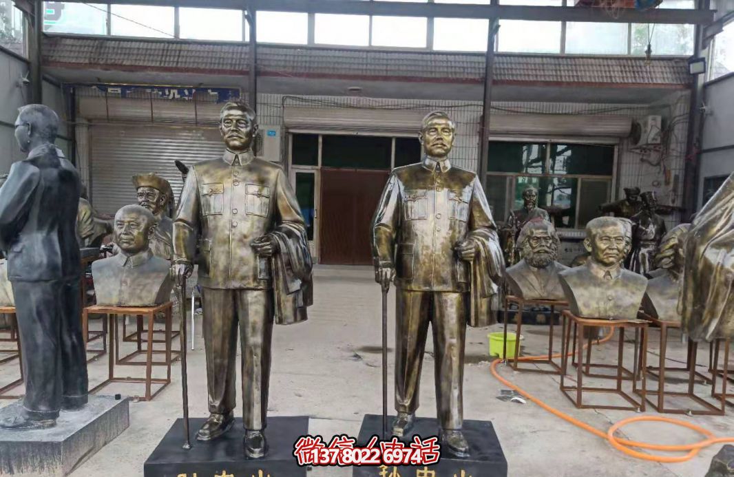 仿銅玻璃鋼孫中山雕塑，點亮校園景區(qū)