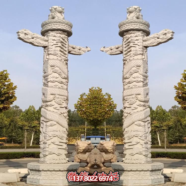 精美大理石手工雕刻龍紋華表雕塑，點(diǎn)綴廣場美景