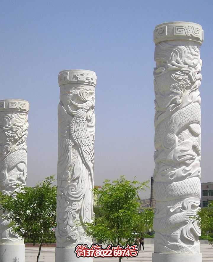 漢白玉花園廣場(chǎng)龍柱雕塑